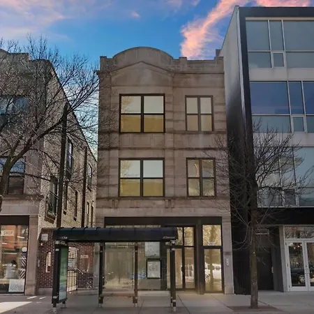Cozy & Modern 3Br Apartment - Division 201W