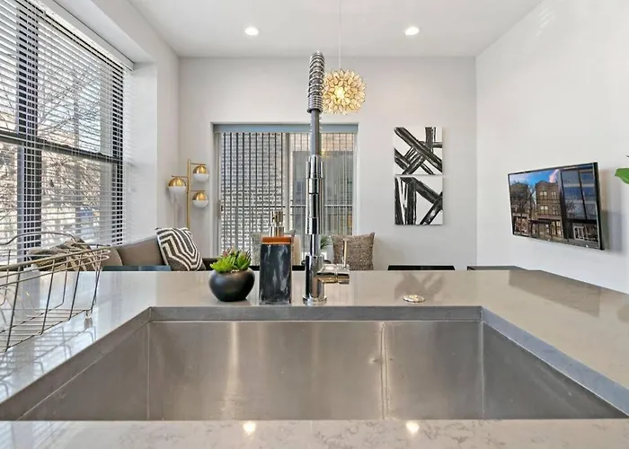 Cozy & Modern 3br - Division 201w 301w Rep Apartamento
